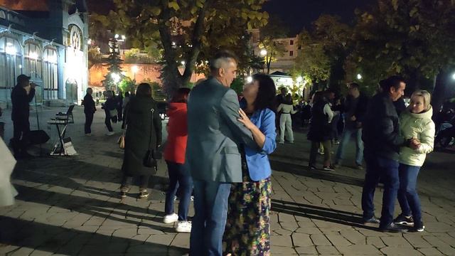 Белый лебедь на пруду... 22.10.23. смотреть онлайн