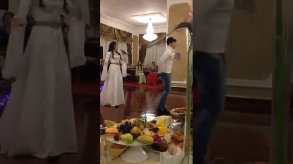 Золла Ваделова