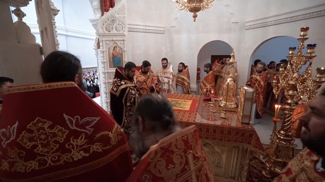 Hramul Mânâstiri a Sf. Mare Muc. Ioan cel nou de la Suceava 2018 смотреть онлайн