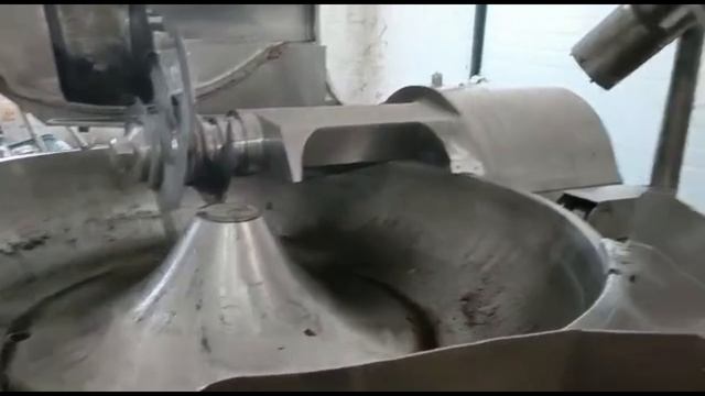 Работа Куттера для мяса  Seydelmann