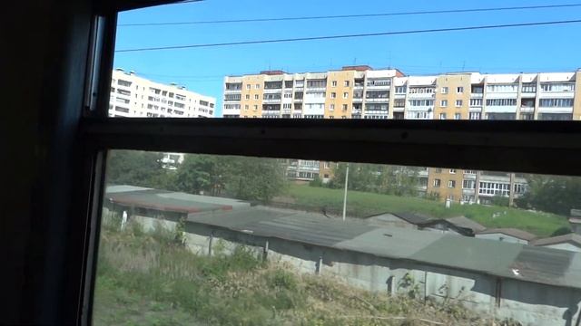 Следующая остановка Кольцово. Электричка и мотоциклист. смотреть онлайн
