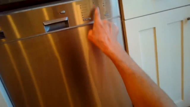 MIELE DISHWASHER WON’T DRAIN—5 SECOND FIX смотреть онлайн