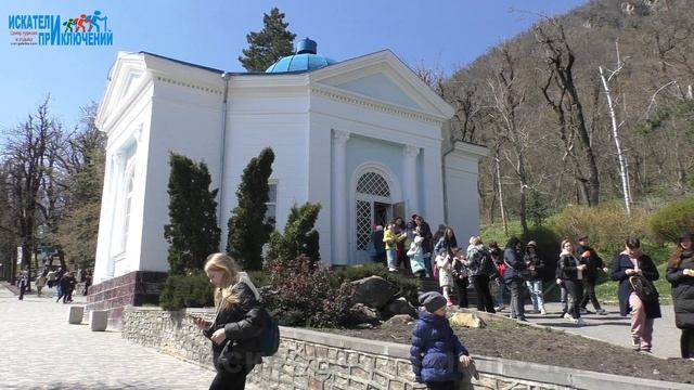 Весна, 2023-го. Железноводск. Гуляем по достопримечательностям Курортного парка. смотреть онлайн