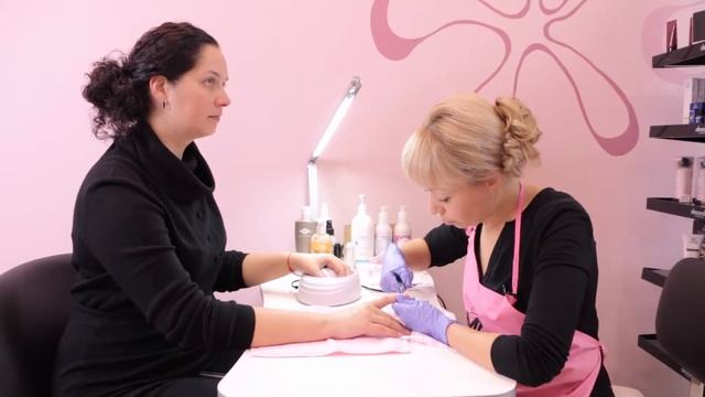 Горячий маникюр от Мастер-студии "Beauty" смотреть онлайн