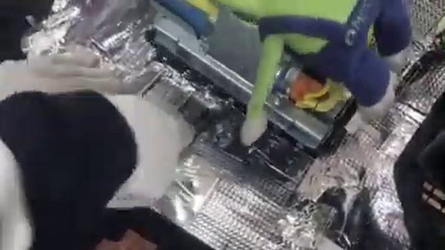 Самым распространенным «сверчком» в салоне автомобиля считается скрип приборной панели. Устраняем смотреть онлайн