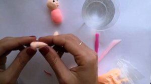 Лепим девочку из воздушного пластилина. Как сделать куклу из пластилина