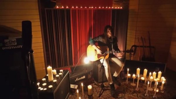 Pale Crow - One Day Running (Live @ DTH Studios)