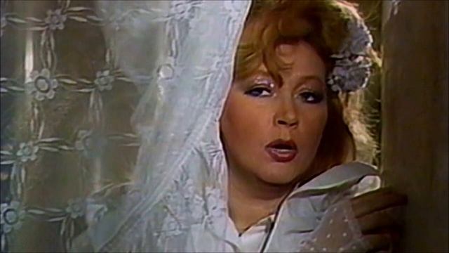 А.ПУГАЧЕВА-ЗОЛОТАЯ КАРУСЕЛЬ смотреть онлайн