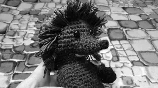 Ежик крючком. Игрушка своими руками (часть 5). смотреть онлайн