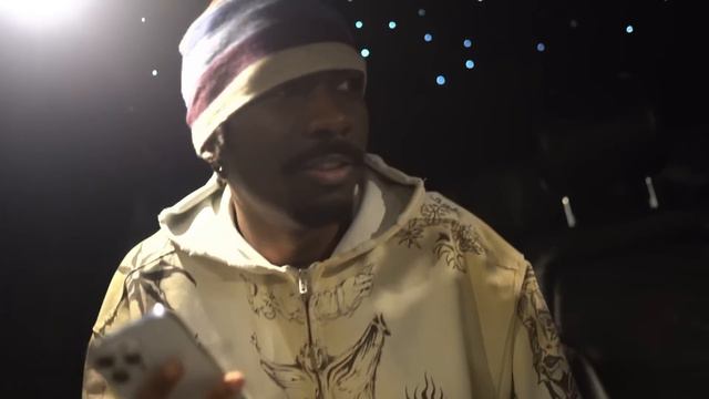 BruceDropEmOff Spends $20,000 Shopping in London.. смотреть онлайн
