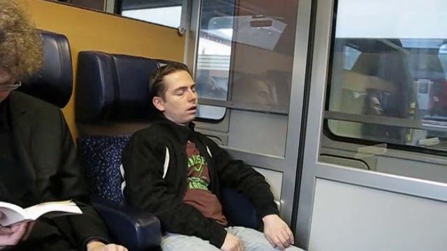 Я сплю по четыре часа в сутки 2 смотреть онлайн