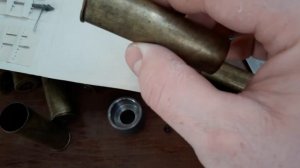 Как просто  выбить капсюль центробой из латунной гильзы.
