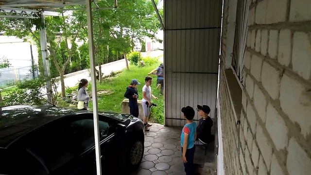 КАРАЧАЕВСК. ГРУППА БЫСТРОГО РЕАГИРОВАНИЯ! КОМАНДИР УБЕЖАЛ. В ДЕНЬ ЗАЩИТЫ ДЕТЕЙ ДЕТИ ЗАЩИЩАЮТ МЕНЯ смотреть онлайн