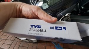 Шкода Октавия А5 замена поворотника в зеркале.