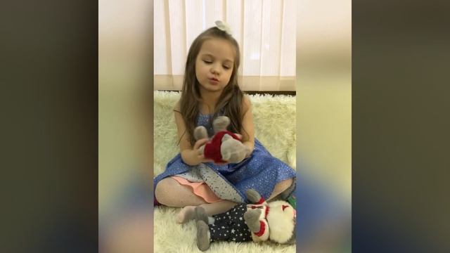 Стихотворение А. Барто «Я выросла» Читает Тубол Софья (6 лет) смотреть онлайн