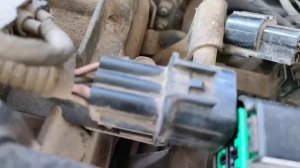 Замена клапана продувки абсорбера на киа церато 1.6 2007 года.