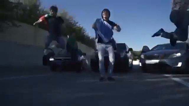 Супер песня!!!!Салам алейкум, небеса высокие!!!Творение Великого Творца !!! смотреть онлайн