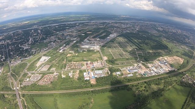 Первый прыжок с парашютом Никита Ярославль 11 06 2022 2500 м. смотреть онлайн