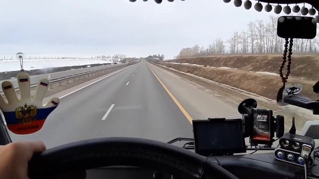 VOLVO FH12: Еду во Владимир и снова зима смотреть онлайн