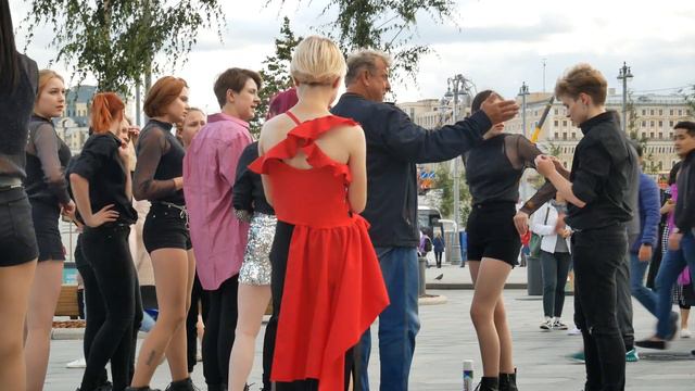 На красной площади выступать можно не всем смотреть онлайн