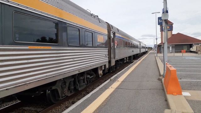 VIA #902 as train 645 departing Fallowfield station on 09/15/2021 ????????♥️?? смотреть онлайн