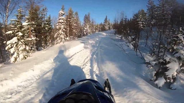 FIRST RIDE OF THE SEASON! Yamaha Mountain Max 700 & Skidoo Summit 850 смотреть онлайн