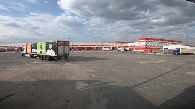 Дальнобой. Вахта в Сервико 8 ч. #дальнобойщики #сервико смотреть онлайн