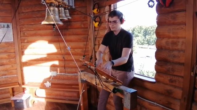 Наш приход посетил преподаватель Даниловских курсов звонарского мастерства Антон Богачев смотреть онлайн