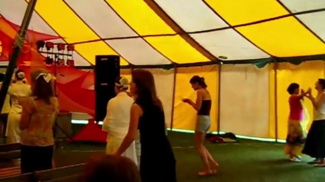 PARACLETOS "Вулкан поклонения" - Ангелы танцуют под дождём (2010) смотреть онлайн