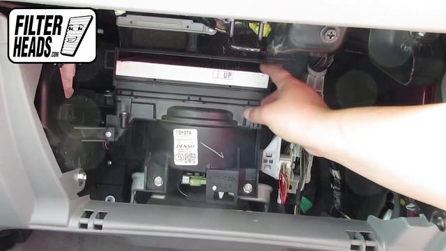 How to Replace Cabin Air Filter 2008 Toyota Corolla смотреть онлайн