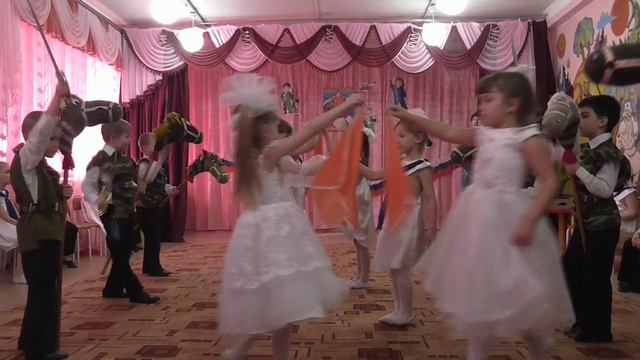 Танец: "Бравый атаман" смотреть онлайн