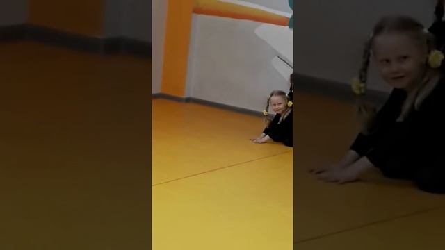 Альбина первые шаги танцы 2019-1(3) смотреть онлайн