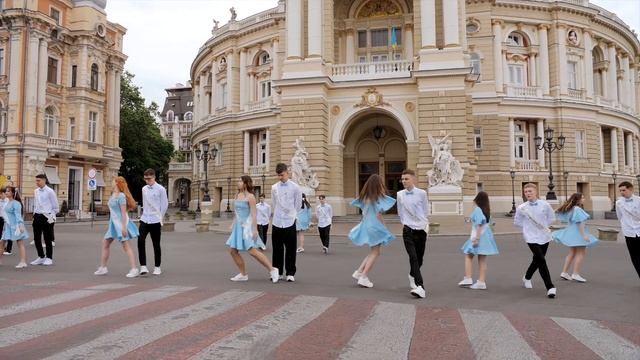 Вальс випускників 11- А класу (2023 рік) смотреть онлайн