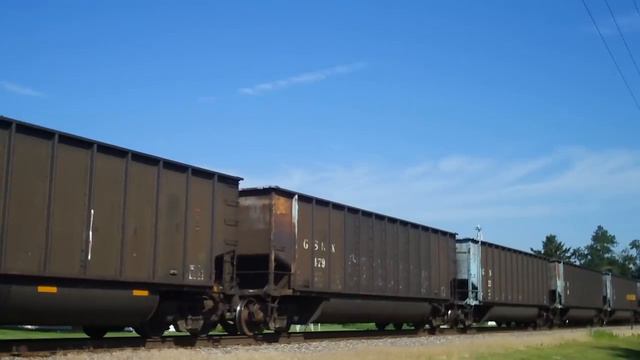 BNSF & CSX Pull Coke Train Rio, IL смотреть онлайн