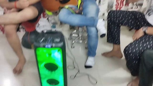 Hyxon Party Speaker HTMS505 ?Clapbox Djembe Kepma Guitar Instrumental Jamming at RDX Music Store смотреть онлайн