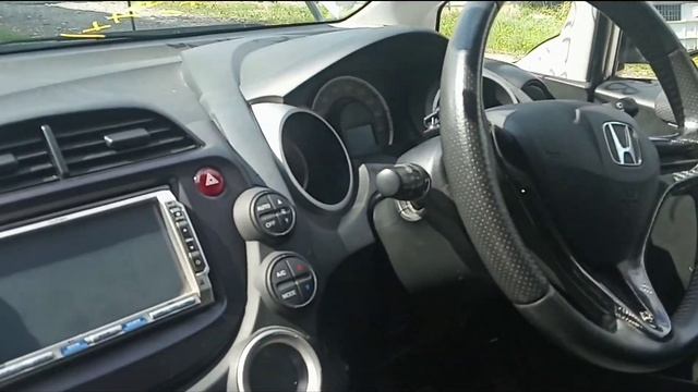 Honda Fit (RS). Очень быстрый Фит)