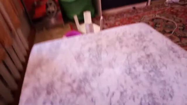 В нашей комнате злой дух серия 1