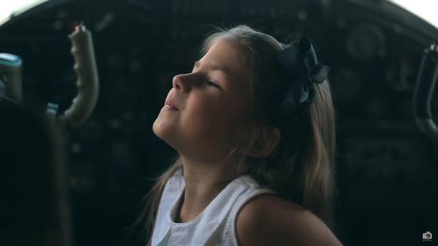 Отчетная фотосессия "Самолеты" смотреть онлайн