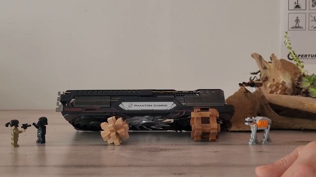 ASROCK RX 6700 XT PHANTOM GAMING, une carte encore plus rouge qu'AMD смотреть онлайн