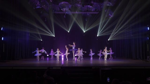 Фея луна в исполнении солистки балетной школы Самчук Маруси и младшей группы смотреть онлайн