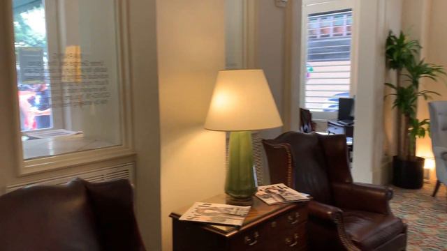 Planters Inn Lobby Savannah 2021 смотреть онлайн
