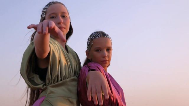 Жаркие съемки в Дубае #4 смотреть онлайн