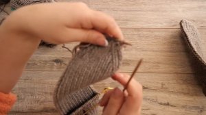 Мужские носки на двух спицах ? Men’s Socks Two Needle Knitting Pattern
