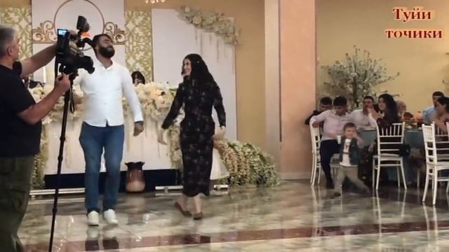 СУПЕР ТАНЕЦ ПАРЫ/ТАДЖИКСКИЙ ТАНЕЦ НА СВАДЬБЕ/TAJIK DANCE 2020))) смотреть онлайн