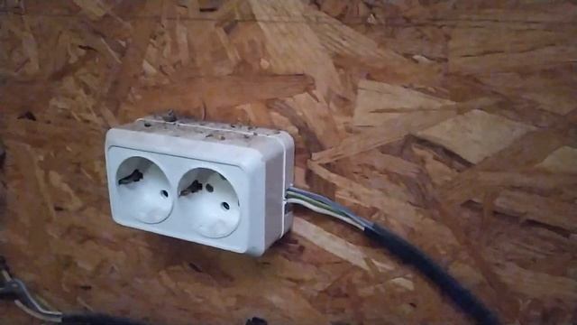 ЧТО ТВОРИТСЯ В МАНСАРДЕ?/MasterAlex 2.0/ремонт мансарды смотреть онлайн