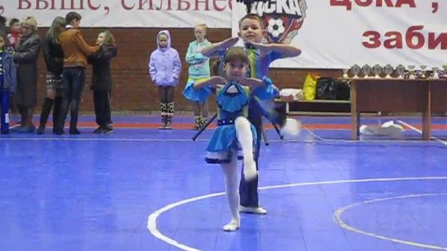 Е-класс. Юноши и девушки (Хобби-ход) смотреть онлайн