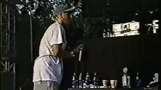 Eminem 2000-10-28 New Orleans, LA смотреть онлайн