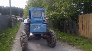 Пашем в огороде, становимся трактористами. Гуляем в Косом Броду, любуемся закатом