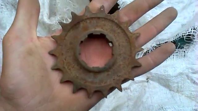 НАХОДКИ НА МЕТАЛЛОЛОМЕ Поиск Ретро Запчастей Abandoned motorcycle смотреть онлайн