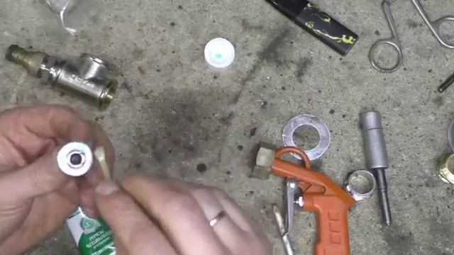 ПНЕВМОПИСТОЛЕТ ДЛЯ НАНЕСЕНИЯ ДЕКОРАТИВНОЙ ШТУКАТУРКИ (ШУБА) ! смотреть онлайн